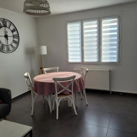 Apartmán F3 De 60m² A 20 Minutes De Paris.